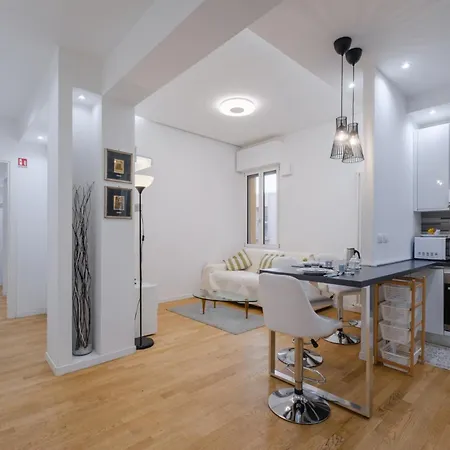Casa Farini Towers By Apartment Bologna