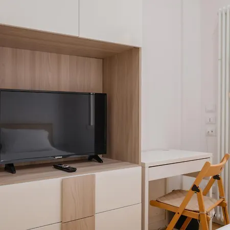 Casa Farini Towers By Apartment Bologna